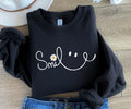 Daisy Smile Sweatshirt, Positive T Shirts, Cute Fall Sweatshirt, Floral Shirt For Women, Women's Flower Sweatshirt, Minimalist Sweater
