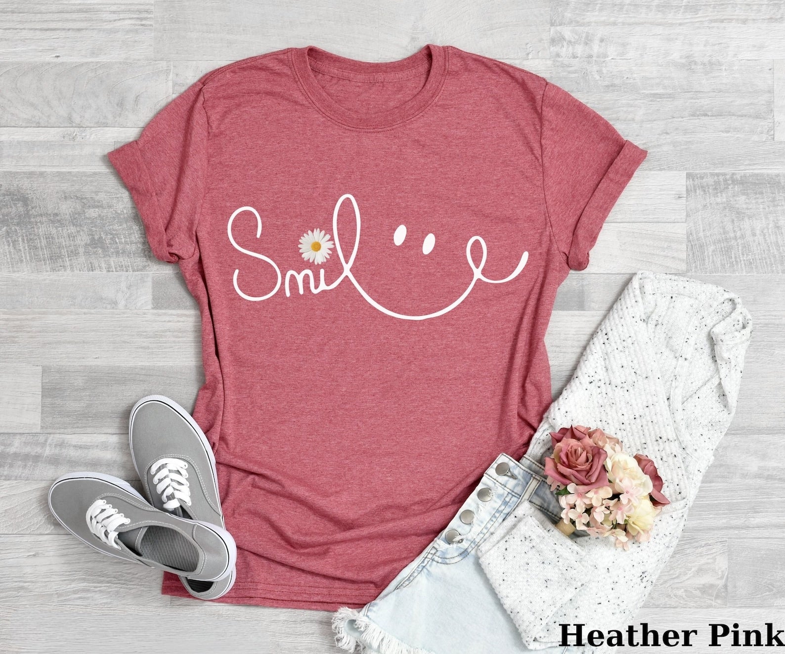 Daisy Smile Sweatshirt, Positive T Shirts, Cute Fall Sweatshirt, Floral Shirt For Women, Women's Flower Sweatshirt, Minimalist Sweater