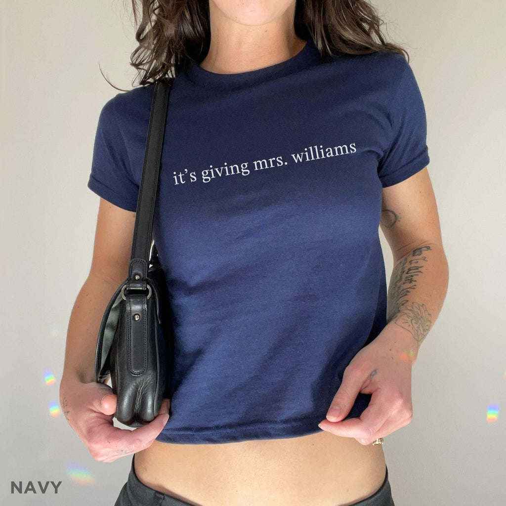 Personalized Future Mrs Baby Tee for Bride To Be, It's Giving Mrs Cropped Tshirt, Engaged T-Shirt, Custom Bridal Shower Bachelorette Shirt