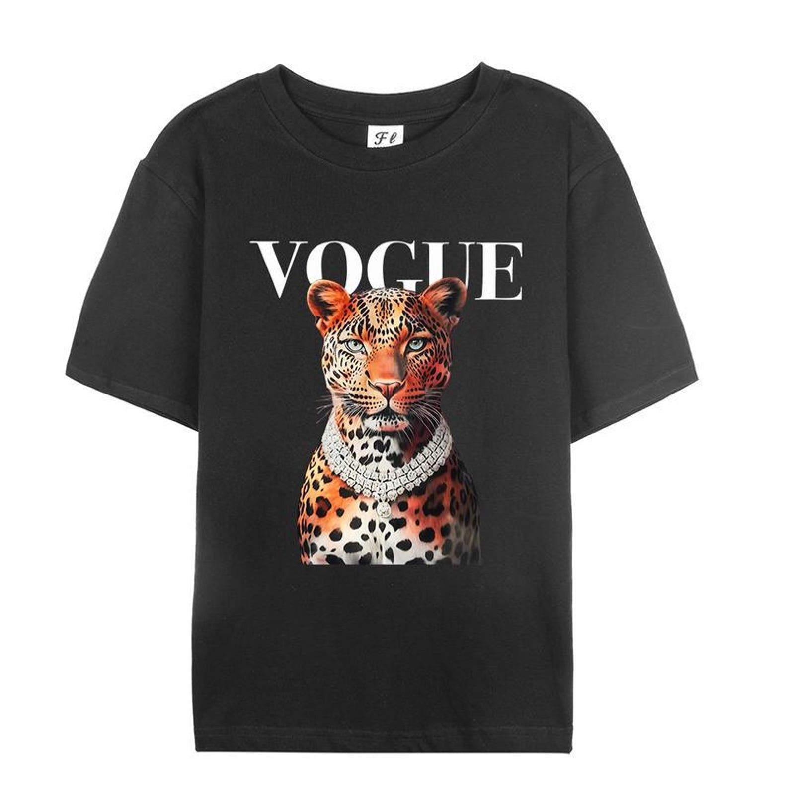 Vintage Tiger Graphic Shirt, Retro Fashion Animal Tee, Aesthetic Wild Cat T-Shirt