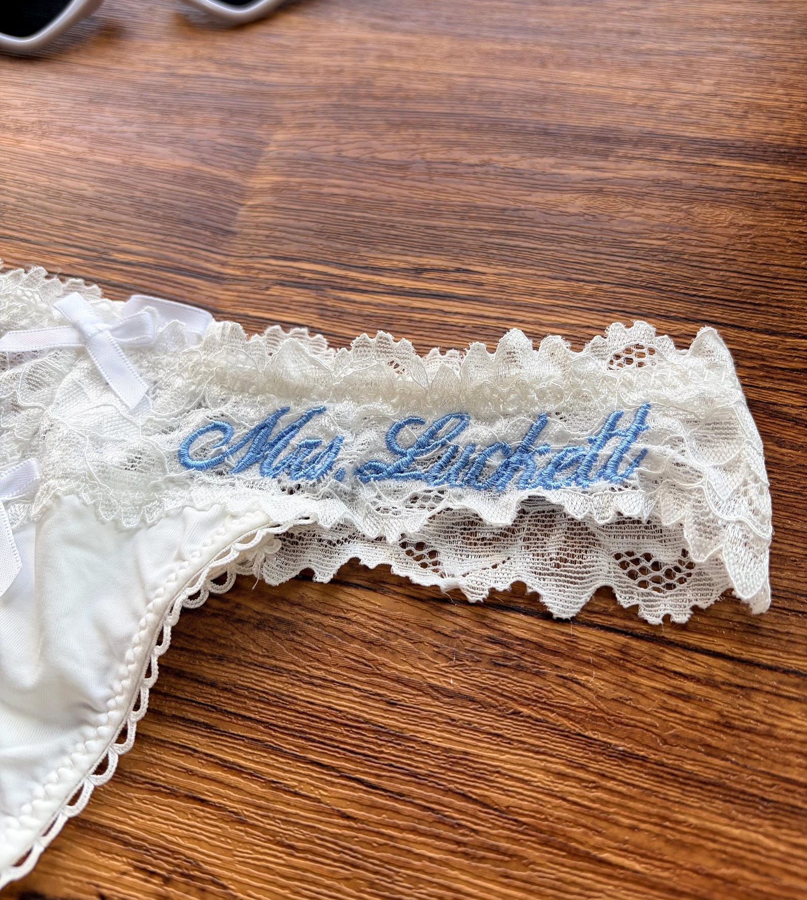 Personalized Bride Lingerie Set Bridal Shower Gift Box Pajamas set with Embroidere Custom Underwear Set SXQ1604